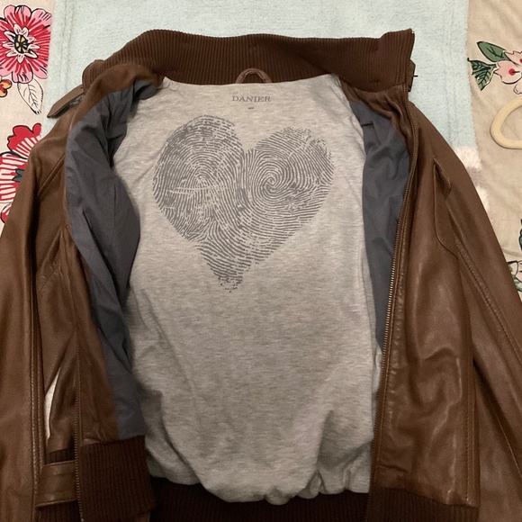 Danier Brown Leather Jacket Size M - Picture 13 of 15